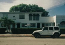 Wie Viel Verdient Ein Arzt? Entdecke Die Verdienstmöglichkeiten!