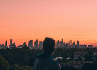 Wie Viel Uhr Ist Es In New York? Entdecke Die Zeitdifferenz